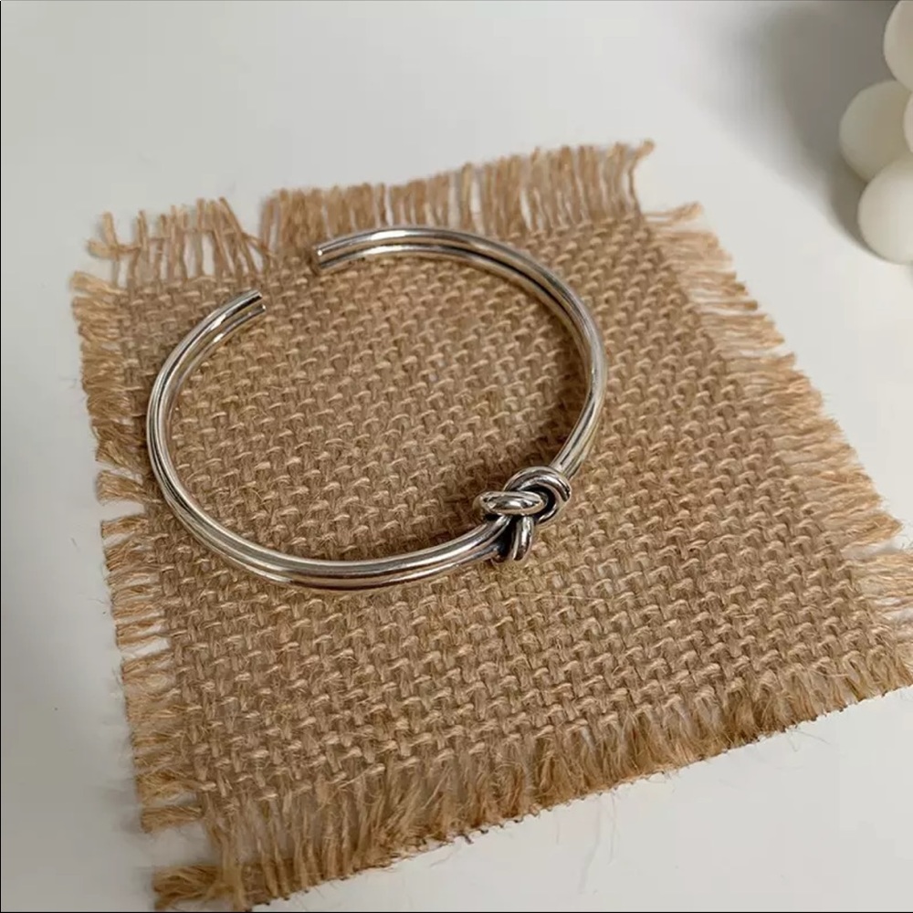 925 sterling silver knot cuff bracelet - Picture 3 of 6